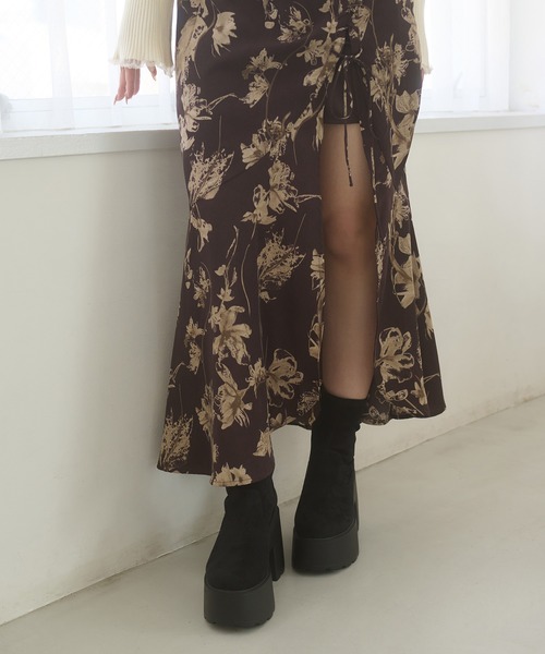 Ambre Neige(アンブルネージュ)の「platform stretch short boots / アツゾコストレッチショートブーツ(ブーツ・レディース・ブラック/ダークブラウン/ブラック系その他/アイボリー・LARGE/MEDIUM)」の12枚目の写真