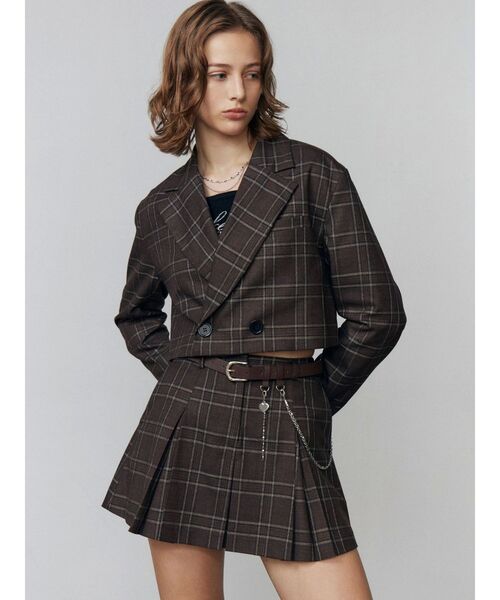 EMODA(エモダ)の「テーラードショートジャケット(テーラードジャケット・レディース・ブラック/グレー/ブラウン・FREE)」の4枚目の写真