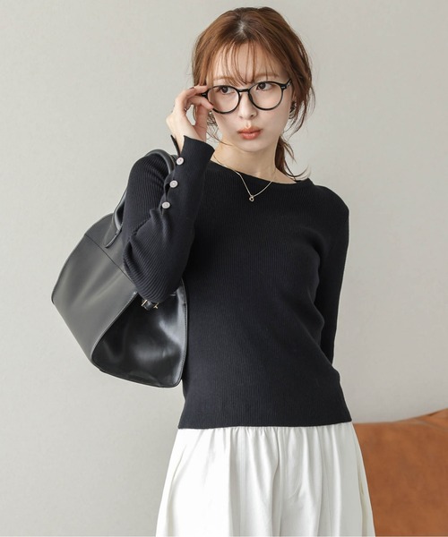 AMELY(エミリー)の「スリーブボタンリブニット(ニット/セーター・レディース・ブラック/ホワイト/グリーン/グレー・フリー)」の17枚目の写真