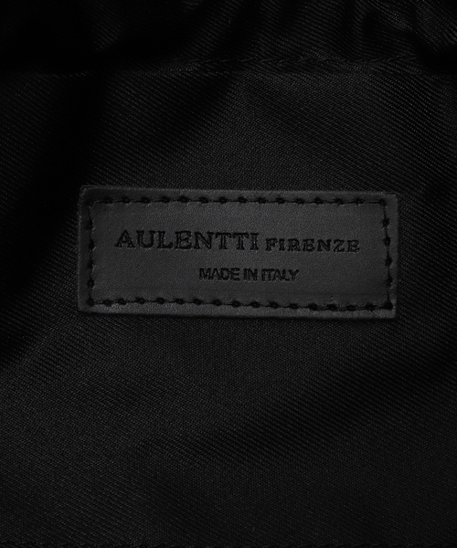 AULENTTI（オウレンティ）の「《ＷEB限定追加》【AULENTTI/オウレンティ】キンチャクBAG SWEDE（ショルダーバッグ・レディース・ブラウン・FREE）」の12枚目の写真