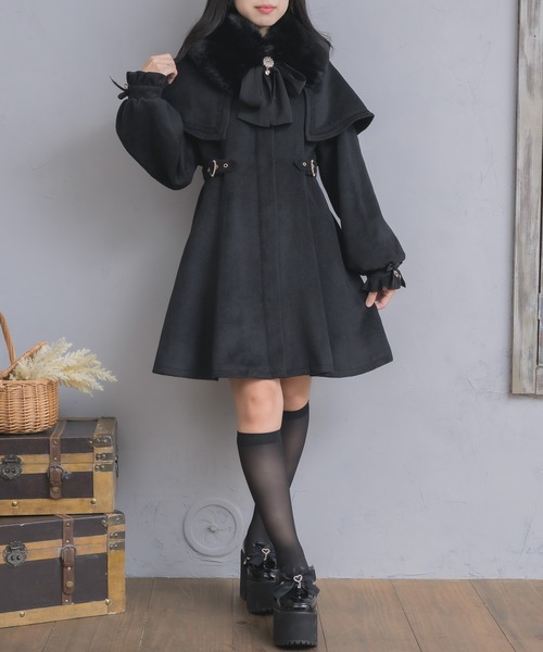 ROJITA（ロジータ）の「マルチWAYケープファーカラーコート（その他アウター・レディース・ホワイト/ピンク/ブラック・FREE）」の10枚目の写真