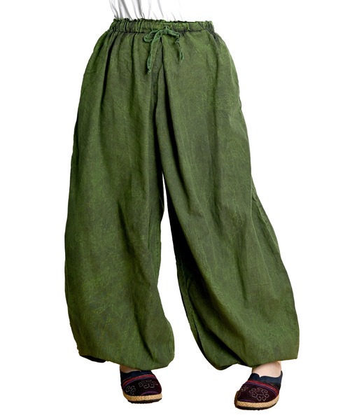 MARAI(マーライ)の「ストーンウォッシュサルエルパンツ(その他パンツ・レディース・ブラック/カーキ/ブラック系その他/ブラウン/グリーン/レッド/パープル・FREE)」の4枚目の写真