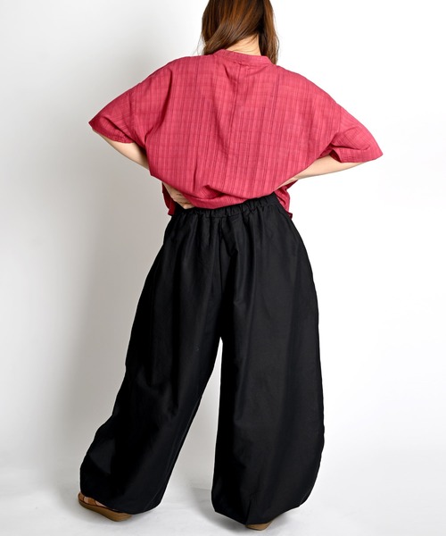 MARAI(マーライ)の「ストーンウォッシュサルエルパンツ(その他パンツ・レディース・ブラック/カーキ/ブラック系その他/ブラウン/グリーン/レッド/パープル・FREE)」の12枚目の写真