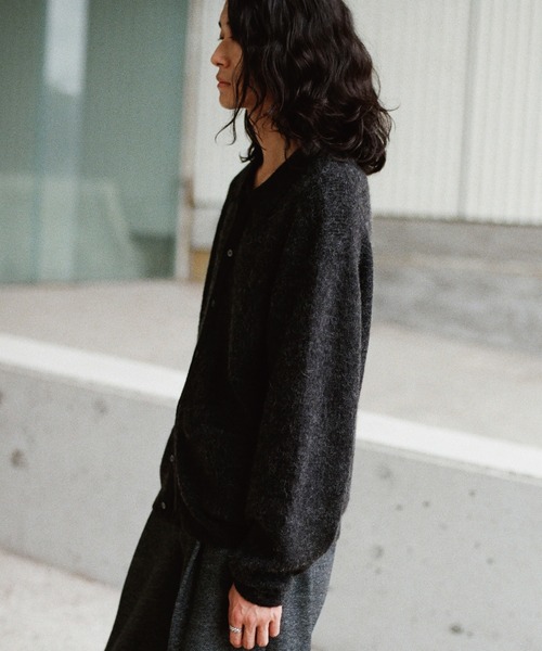 WYM LIDNM(ウィム バイ リドム)の「MOHAIR BLEND KNIT SHIRT CARDIGAN(ニット/セーター・メンズ・ライトグレー/アッシュブラウン/ブルー系/チャコール・M/L/S)」の8枚目の写真