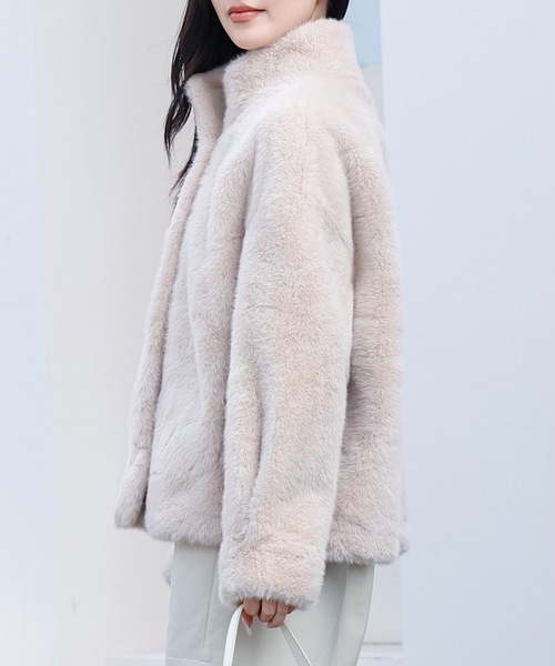 Lace Ladies(レースレディース)の「スタンドカラー ベーシック リッチ ファー ジャケット(ブルゾン・レディース・ブラック/アイボリー/グレー/ブラウン・FREE)」の10枚目の写真