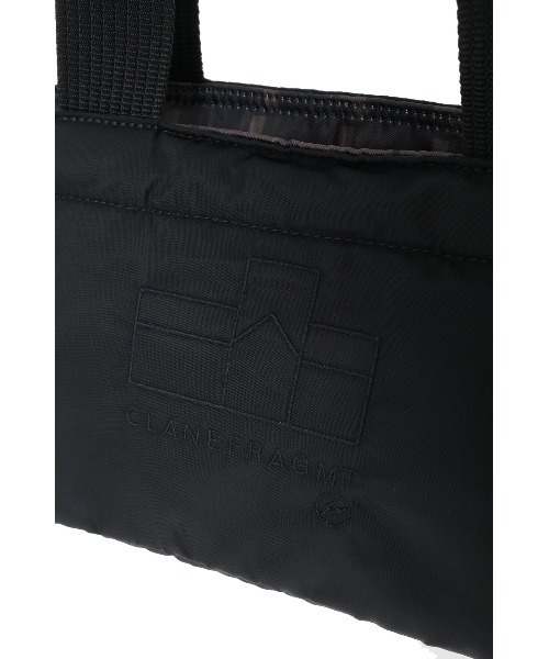 CLANE（クラネ）の「CLANE x FRGMT SMALL BAG（トートバッグ・レディース・カーキ/ブラック・S）」の9枚目の写真