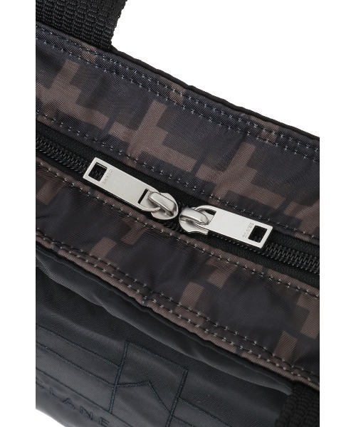 CLANE（クラネ）の「CLANE x FRGMT SMALL BAG（トートバッグ・レディース・カーキ/ブラック・S）」の12枚目の写真