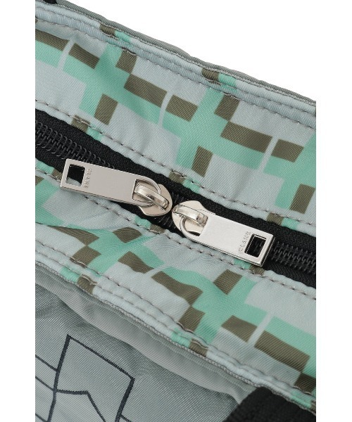 CLANE（クラネ）の「CLANE x FRGMT SMALL BAG（トートバッグ・レディース・カーキ/ブラック・S）」の21枚目の写真