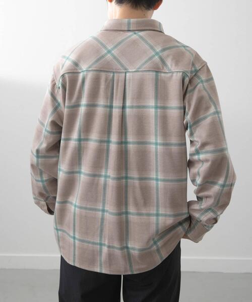 ITEMS URBANRESEARCH(アイテムズ アーバンリサーチ)の「オンブレチェック CPOジャケット(その他アウター・メンズ・ベージュ/チャコールグレー/ネイビー・MEDIUM/LARGE)」の8枚目の写真