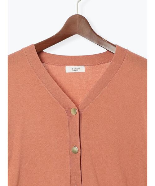 Te chichi TERRASSE(テチチテラス)の「金釦Vネックリラックスカーディガン(カーディガン/ボレロ・レディース・ベージュ/ブラック/ブルー/ピンク・F)」の9枚目の写真