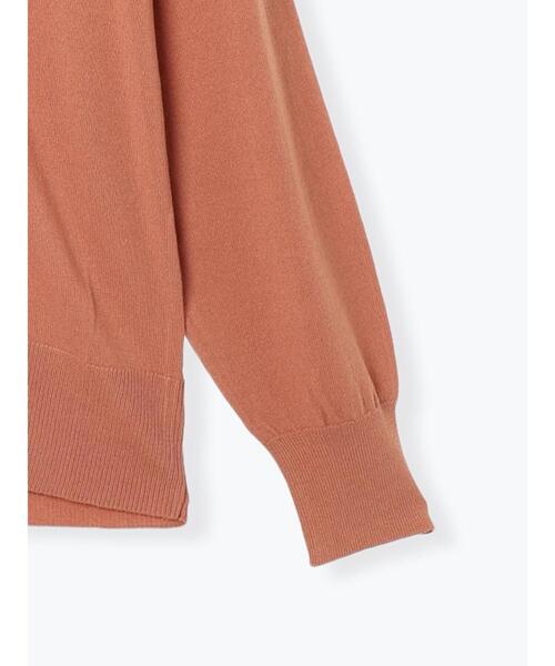 Te chichi TERRASSE(テチチテラス)の「金釦Vネックリラックスカーディガン(カーディガン/ボレロ・レディース・ベージュ/ブラック/ブルー/ピンク・F)」の8枚目の写真