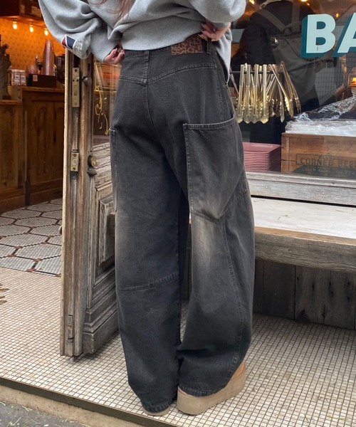 RAY CASSIN（レイカズン）の「【ウエスト調節可/2サイズ展開】デザイン切替デニム（デニムパンツ・レディース・ブルー/ブラック/ブラウン/ネイビー・S/M）」の18枚目の写真