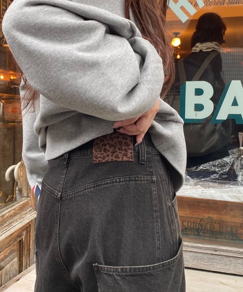 RAY CASSIN（レイカズン）の「【ウエスト調節可/2サイズ展開】デザイン切替デニム（デニムパンツ・レディース・ブルー/ブラック/ブラウン/ネイビー・S/M）」の21枚目の写真