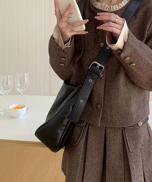 ammy.(エイミードット)の「【 ammy. / エイミードット 】 リングベルト ショルダーバッグ(ショルダーバッグ・レディース・ブラック/ブラウン・FREE)」の5枚目の写真