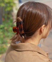 Peony（ピオニー）の「【Peony/ピオニー】/アクリル　艶バンスクリップ（バレッタ/ヘアクリップ）」