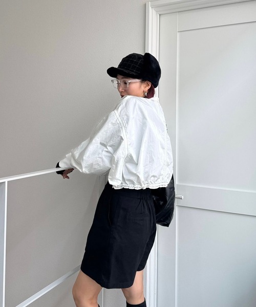 CFT.（シフト）の「ナイロンステッチクロップドプルオーバー（シャツ/ブラウス・レディース・グレー/ブラック/ホワイト・FREE）」の17枚目の写真