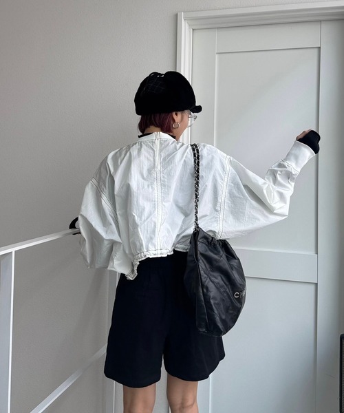 CFT.（シフト）の「ナイロンステッチクロップドプルオーバー（シャツ/ブラウス・レディース・グレー/ブラック/ホワイト・FREE）」の18枚目の写真