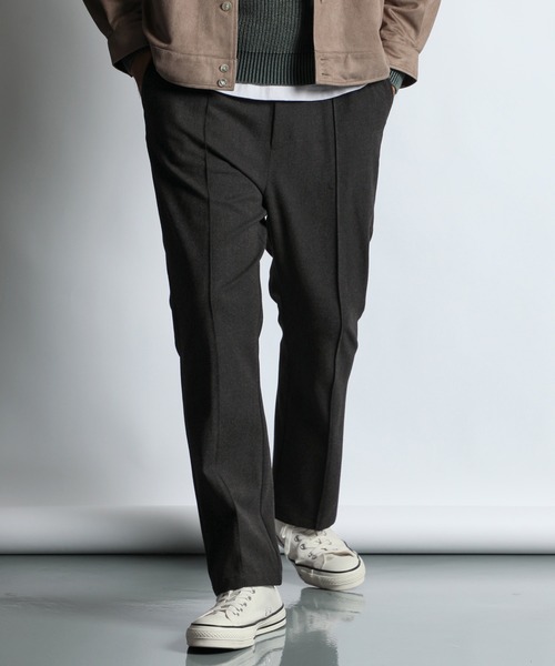 The DUFFER of ST.GEORGE（ザダファーオブセントジョージ）の「HEAT EFFECT 2WAY STRETCH CENTER CREASE PANTS： 360°伸縮 ハイテンションストレッチ センタークリース ピンタックパンツ（スラックス・メンズ・グレー/チャコールグレー・X-LARGE/LARGE/MEDIUM/SMALL）」の3枚目の写真