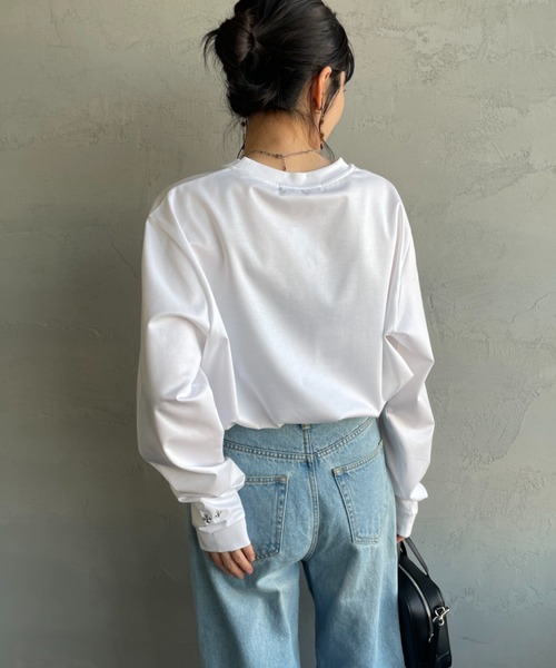 TATRAS（タトラス）の「[TATRAS/タトラス] SICADO ワンポイントロゴ ロングスリーブTシャツ（Tシャツ/カットソー・レディース・ブラック/ホワイト・1/2/3/4）」の10枚目の写真