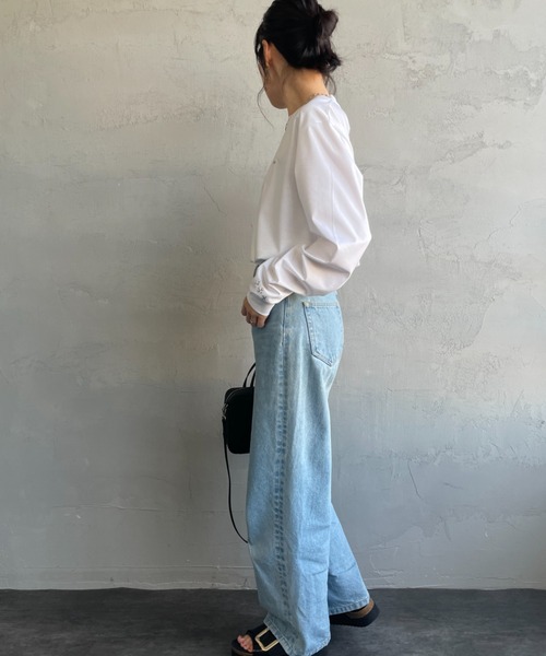 TATRAS（タトラス）の「[TATRAS/タトラス] SICADO ワンポイントロゴ ロングスリーブTシャツ（Tシャツ/カットソー・レディース・ブラック/ホワイト・1/2/3/4）」の12枚目の写真