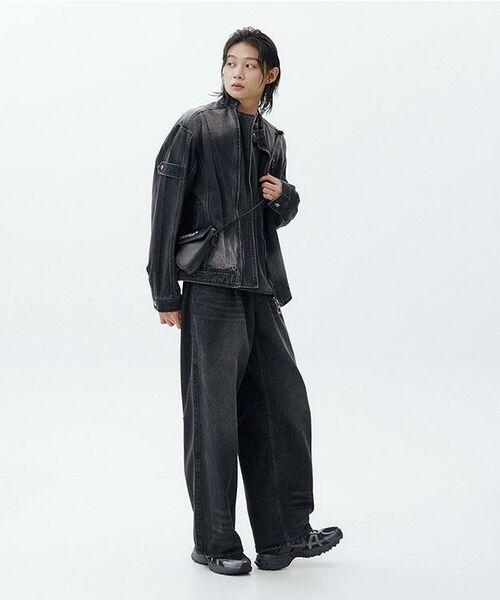 AVANDRESS（アバンドレス ）の「Coinlet Wide Denim Pants BLACK（デニムパンツ・メンズ・ブラック・SMALL/MEDIUM/LARGE/X-LARGE/XX-LARGE）」の5枚目の写真