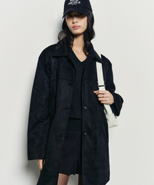 NICK&NICOLE(ニックアンドニコール)の「LOGO POCKET HALF SHOULDER BAG_IVORY(ショルダーバッグ・レディース・その他・FREE)」の3枚目の写真