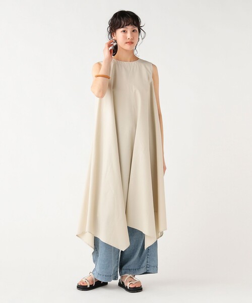 BEAMS HEART(ビームスハート)の「【6/18値下げ】コットン ノースリーブ切替 フレアワンピース(ワンピース・レディース・ブラック/オレンジ/ブルー/ブラウン系その他・FREE)」の2枚目の写真