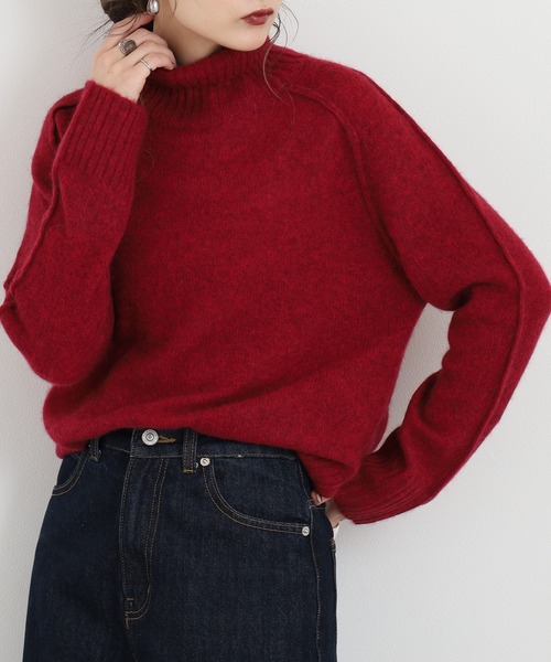 EGLANTINE(エグランティーヌ)の「EGLANTINE ヤク タートルネックニット(ニット/セーター・レディース・ベビーピンク/ペールイエロー/ブラック系/ローズ系/ワインレッド/杢グレー/モカ/オフホワイト/ライトベージュ/ブラック・38)」の10枚目の写真