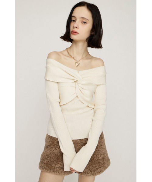 SLY（スライ）の「TWIST RIBBON KNIT TOPS ツイストリボン ニット トップス 秋服 冬服（ニット/セーター・レディース・レッド/ブラック/杢グレー/アイボリー・FREE）」の8枚目の写真