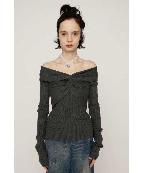 SLY（スライ）の「TWIST RIBBON KNIT TOPS ツイストリボン ニット トップス 秋服 冬服（ニット/セーター・レディース・レッド/ブラック/杢グレー/アイボリー・FREE）」の17枚目の写真