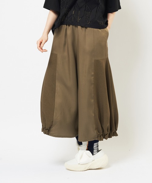 gomme（ゴム）の「ヘムギャザーツイルパンツ（その他パンツ・レディース・ブラック/カーキ/ネイビー・MEDIUM）」の3枚目の写真