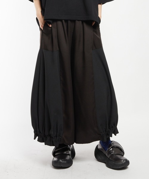 gomme（ゴム）の「ヘムギャザーツイルパンツ（その他パンツ・レディース・ブラック/カーキ/ネイビー・MEDIUM）」の2枚目の写真