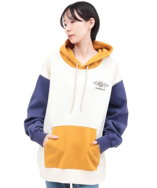 チチカカ（チチカカ）の「裏起毛サンフェイスプリントプルパーカー【ユニセックス】（パーカー・レディース・チャコールグレー/マスタード/カラフル・FREE）」の15枚目の写真