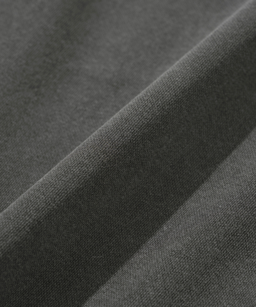 KNITTED（ニッティド）の「[NITTED X QWER DEMO] PIGMENT LETS LOVE MAN TO MAN WASHING CHARCOAL（スウェット・レディース・その他・SMALL/MEDIUM/LARGE）」の6枚目の写真