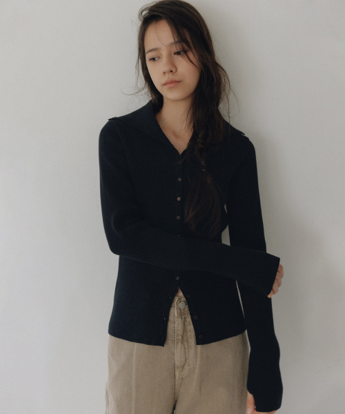 ANDNEEDS（アンドニーズ）の「Nua pola cardigan (black)（カーディガン/ボレロ・レディース・その他・FREE）」の2枚目の写真