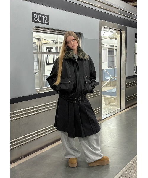 BLACKUP（ブラックアップ）の「[MADE] モクーンウール混プリーツラップミディスカート（スカート・レディース・ブラック/チャコール・FREE）」の4枚目の写真