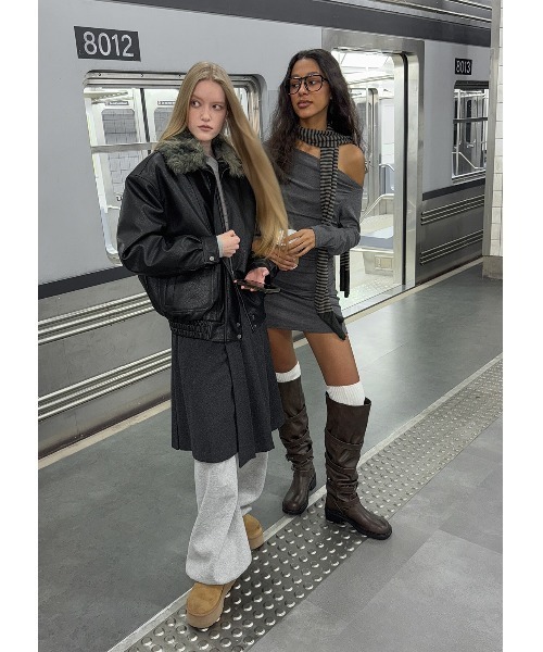 BLACKUP（ブラックアップ）の「[MADE] モクーンウール混プリーツラップミディスカート（スカート・レディース・ブラック/チャコール・FREE）」の3枚目の写真