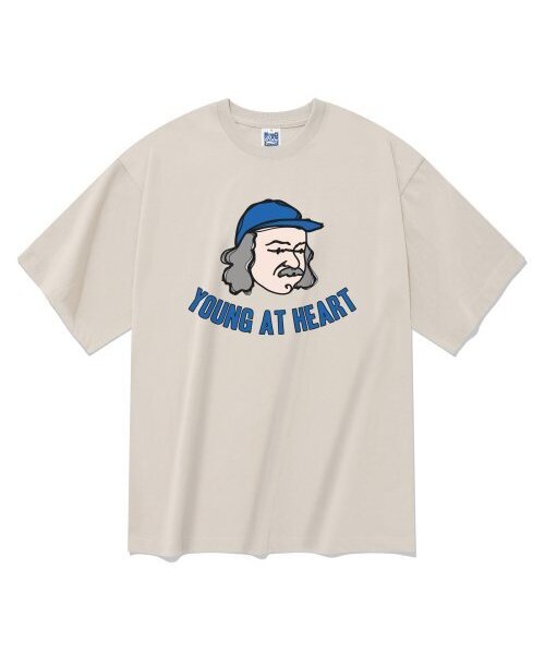RADINEO(ラディネオ)の「ヤングアットハート ベージュ 半袖Tシャツ(Tシャツ/カットソー・メンズ・その他・LARGE/MEDIUM/SMALL/X-LARGE)」の1枚目の写真