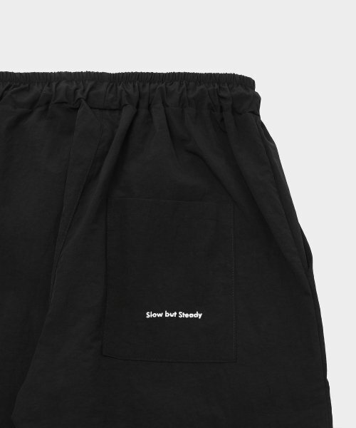 SLOW RECORD HOUSE(スローレコードハウス)の「ナイロンサイドスナップパンツ_ブラック(その他パンツ・レディース・その他・LARGE/MEDIUM)」の11枚目の写真