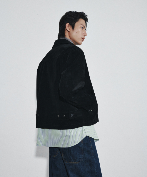 HEUTE(ホイテ)の「HET SQUARE VELVET SHORT JACKET (BLACK)(その他アウター・メンズ・ブラック・MEDIUM/LARGE)」の4枚目の写真