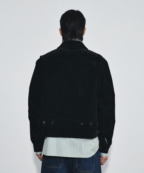 HEUTE(ホイテ)の「HET SQUARE VELVET SHORT JACKET (BLACK)(その他アウター・メンズ・ブラック・MEDIUM/LARGE)」の5枚目の写真