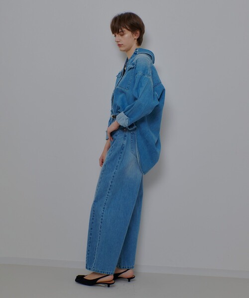 allureville(アルアバイル)の「サイド切替オーバルデニムパンツ(その他パンツ・レディース・ブルー・2/1)」の19枚目の写真