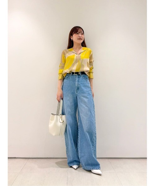 allureville(アルアバイル)の「サイド切替オーバルデニムパンツ(その他パンツ・レディース・ブルー・2/1)」の2枚目の写真