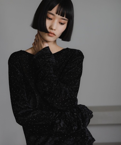 LOWRYS FARM（ローリーズファーム）の「ベロアドットＬＳ　631261（Tシャツ/カットソー・レディース・アイボリー/オフホワイト/シルバー/ブラック/ピンク系その他/グレー系その他2・FREE）」の3枚目の写真