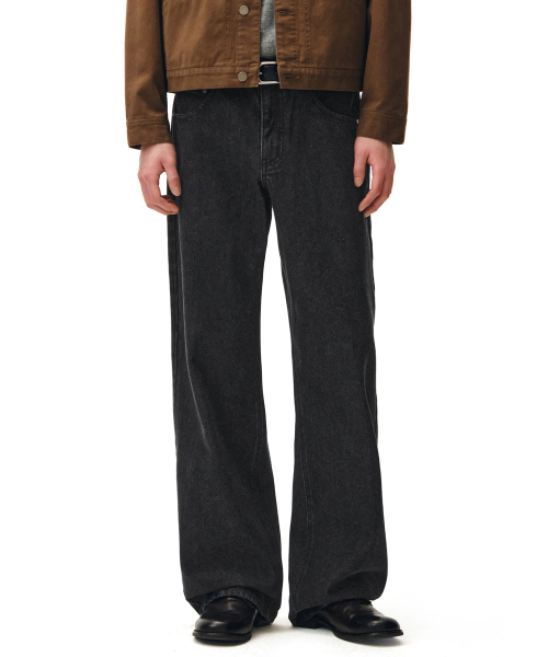 DECET(デケト)の「Mid Rise Wide Jeans DCPT027STNBlack(デニムパンツ・レディース・その他・26/28/30/32/34)」の9枚目の写真