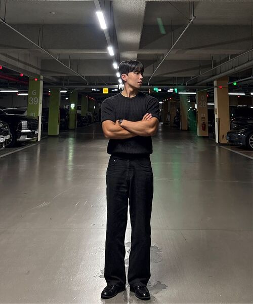DECET(デケト)の「Mid Rise Wide Jeans DCPT027STNBlack(デニムパンツ・レディース・その他・26/28/30/32/34)」の15枚目の写真