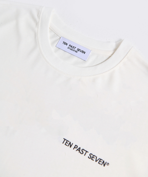 TEN PAST SEVEN(テン ファスト セブン)の「オーバーサイズTシャツ - ホワイト(Tシャツ/カットソー・メンズ・その他・SMALL/MEDIUM/LARGE)」の3枚目の写真
