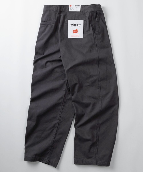 HANES(ヘインズ)の「【78】【Hanes/ヘインズ】ワイドフィット ノータック チノパンツ/ワーク/アメカジ【新色グレー追加】(チノパンツ・メンズ・カーキ/ブラック/ベージュ/グレー・XL/L/M/S)」の1枚目の写真