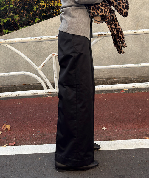 OUTDOOR PRODUCTS（アウトドアプロダクツ）の「T/C ライトクロスワイドストレートパンツ（スラックス・レディース・ブラック/チャコールグレー/レッド・36/38）」の7枚目の写真