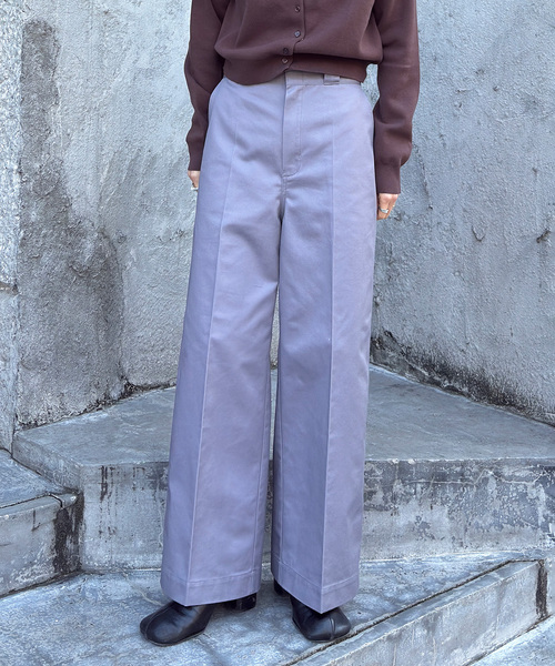 OUTDOOR PRODUCTS（アウトドアプロダクツ）の「T/C ライトクロスワイドストレートパンツ（スラックス・レディース・ブラック/チャコールグレー/レッド・36/38）」の11枚目の写真